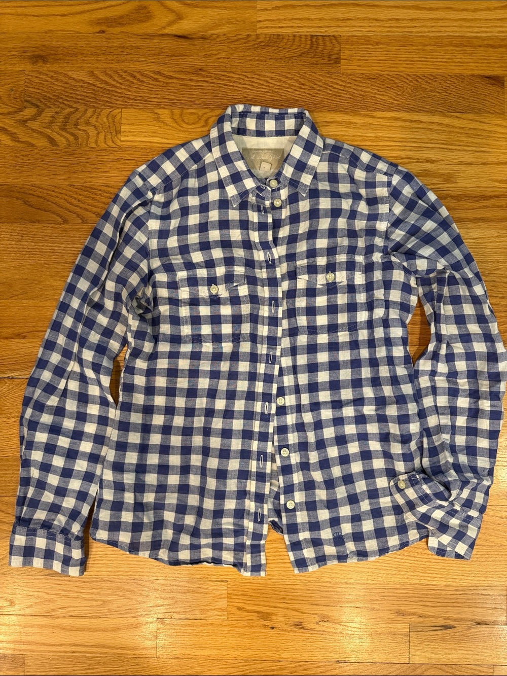 Banana Republic Blue and White Gingham Button-Down Shirt Soft Linen and Cotton